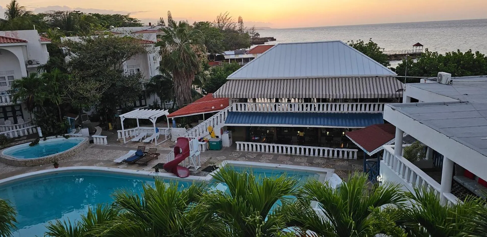 Paradise View- Oceanfront Oasis Runaway Bay 0*,  Jamaica